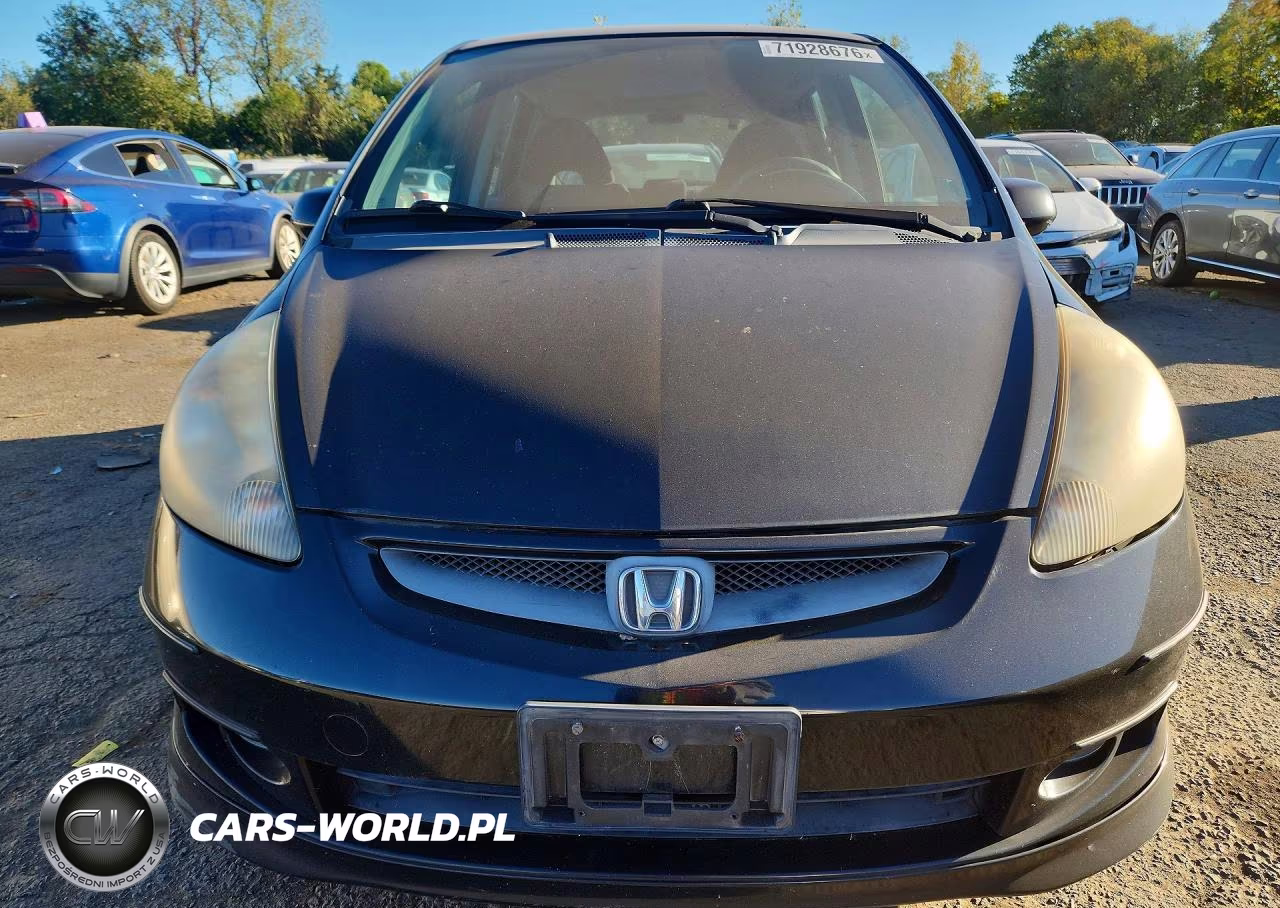 2008 Honda Fit Sport VIN:JHMGD38628S016454 - 5