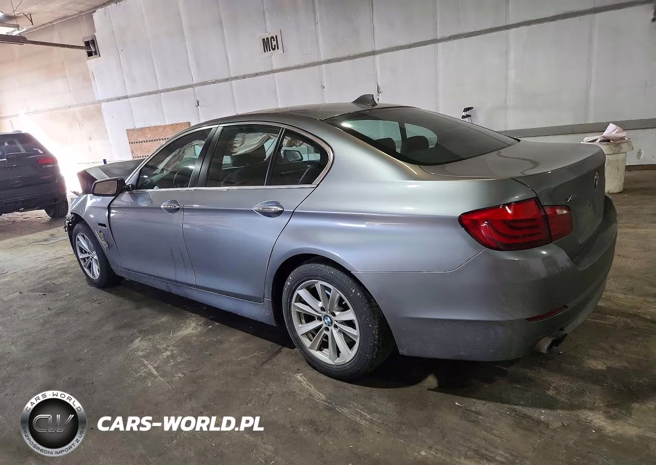 2013 BMW 528 Xi VIN:WBAXH5C53DD111469 - 2