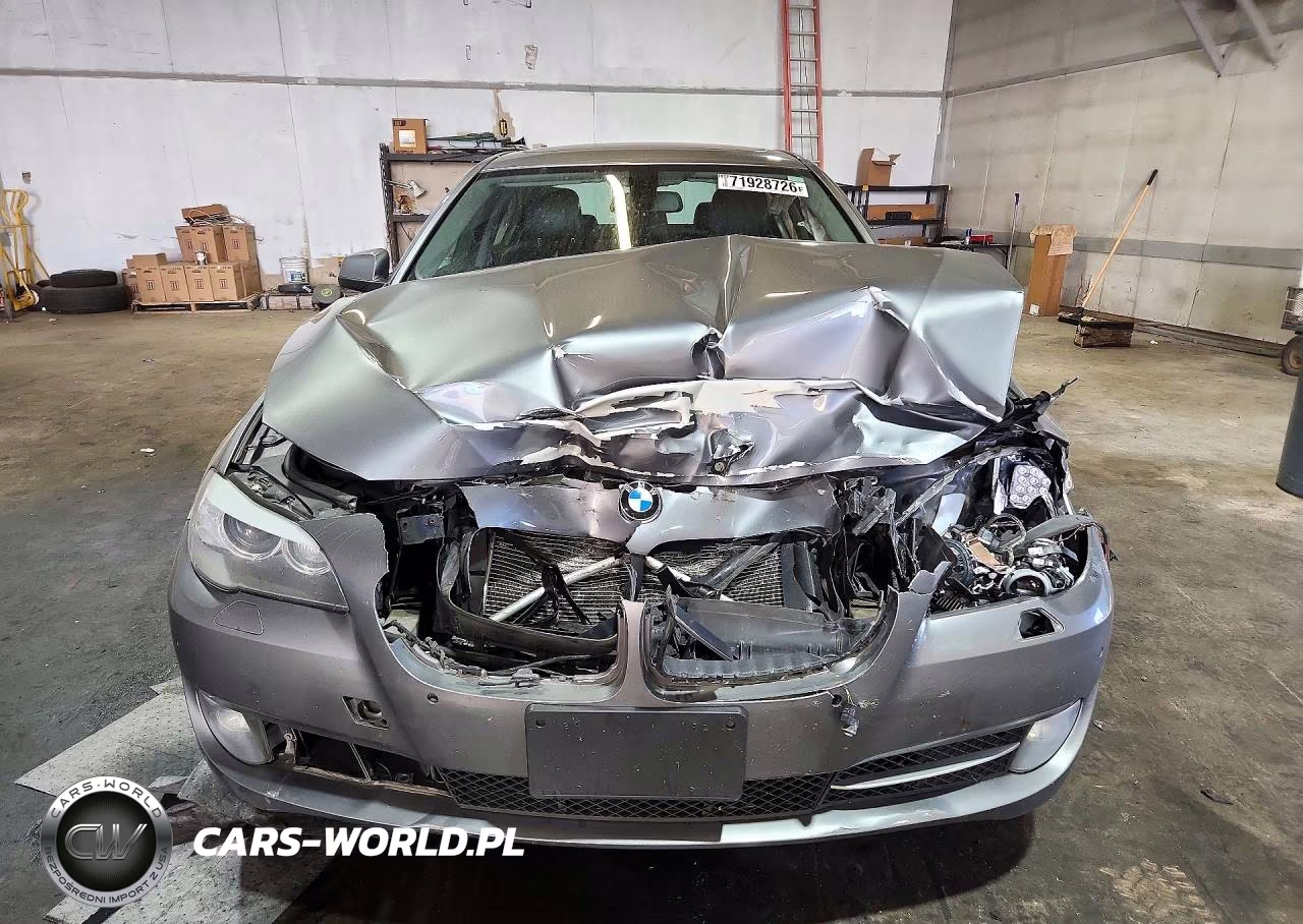 2013 BMW 528 Xi VIN:WBAXH5C53DD111469 - 5