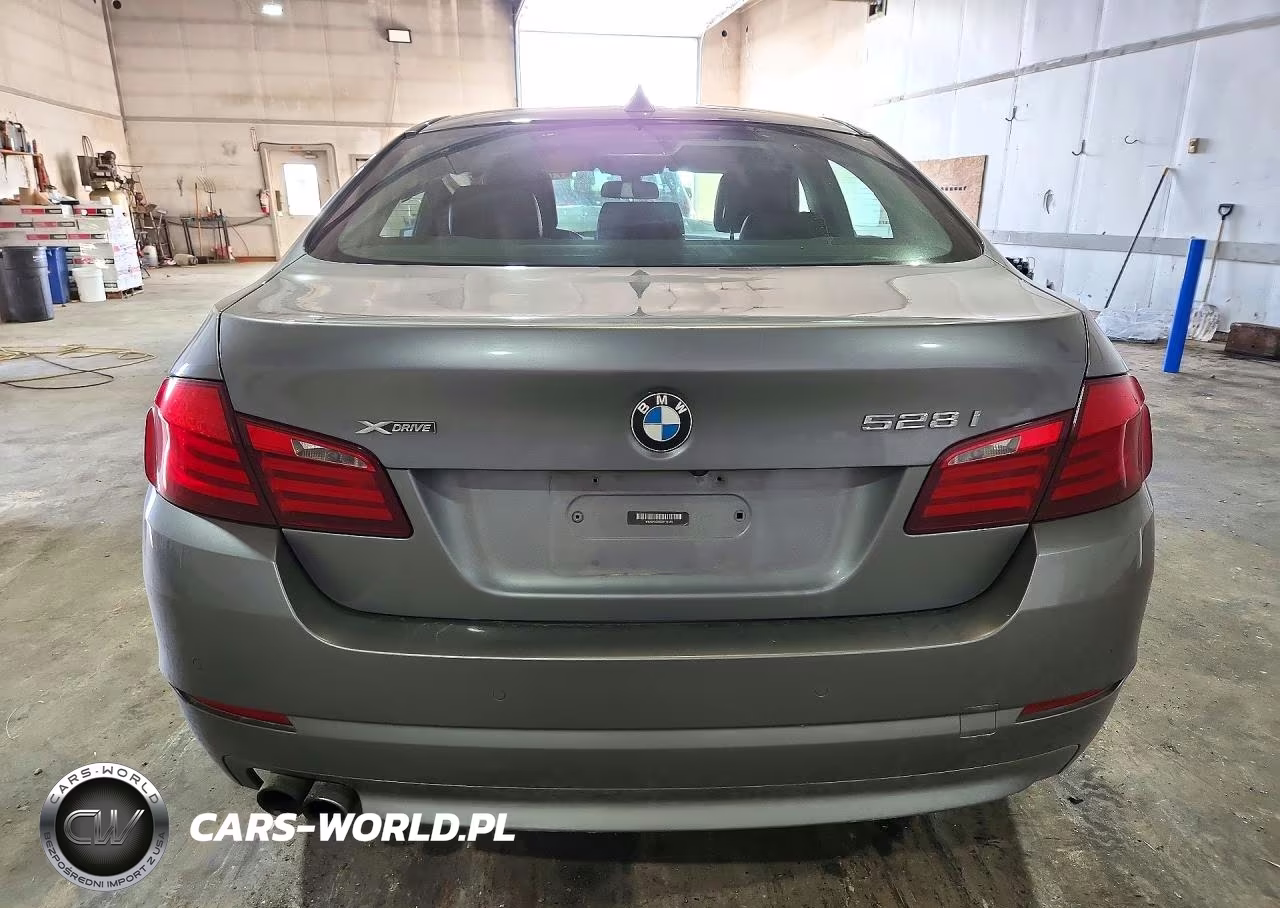 2013 BMW 528 Xi VIN:WBAXH5C53DD111469 - 6