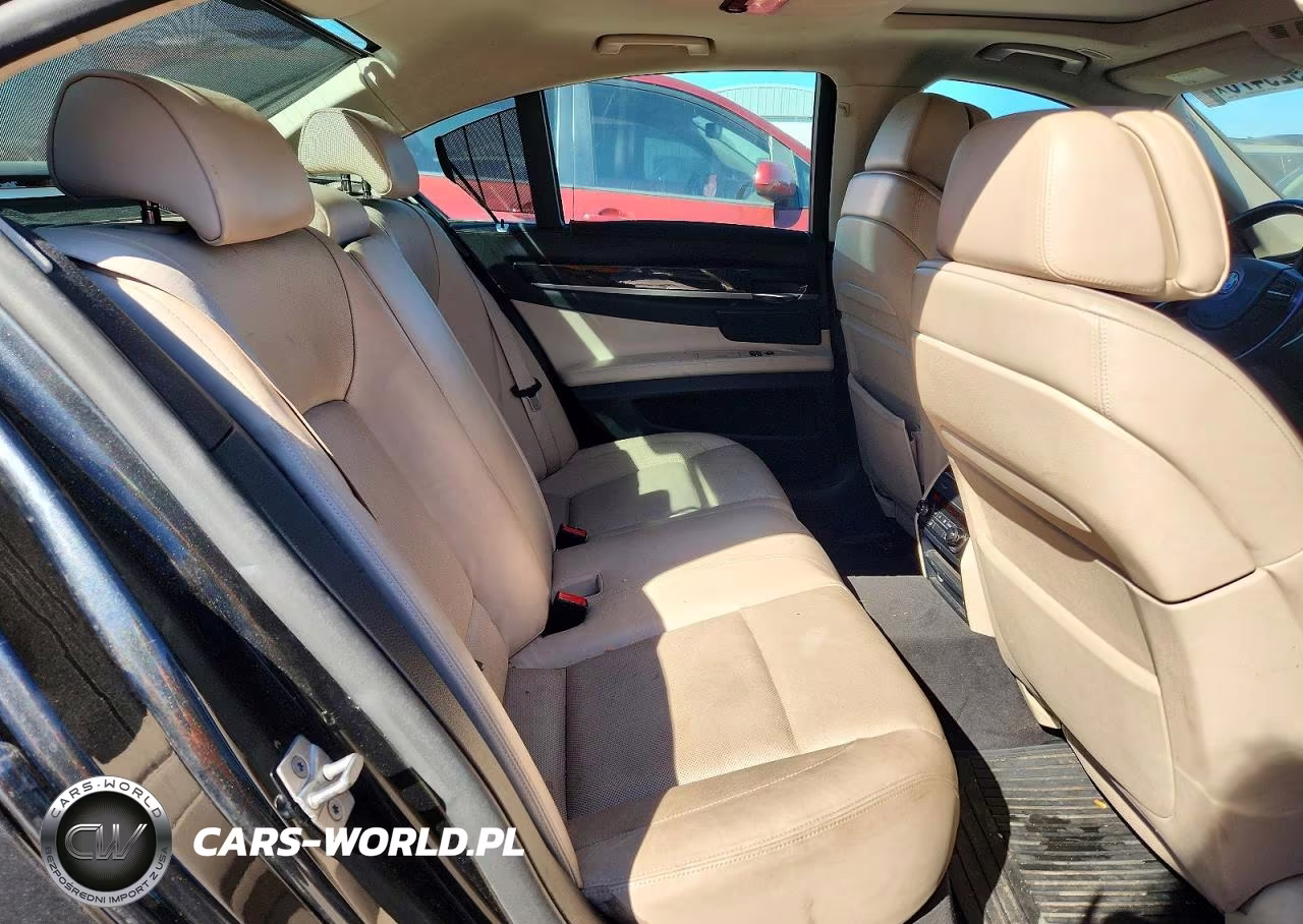 2011 BMW 750 Xi VIN:WBAKC6C53BC395462 - 10
