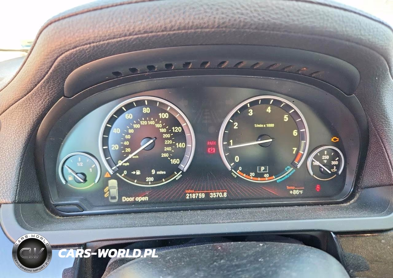 2011 BMW 750 Xi VIN:WBAKC6C53BC395462 - 9