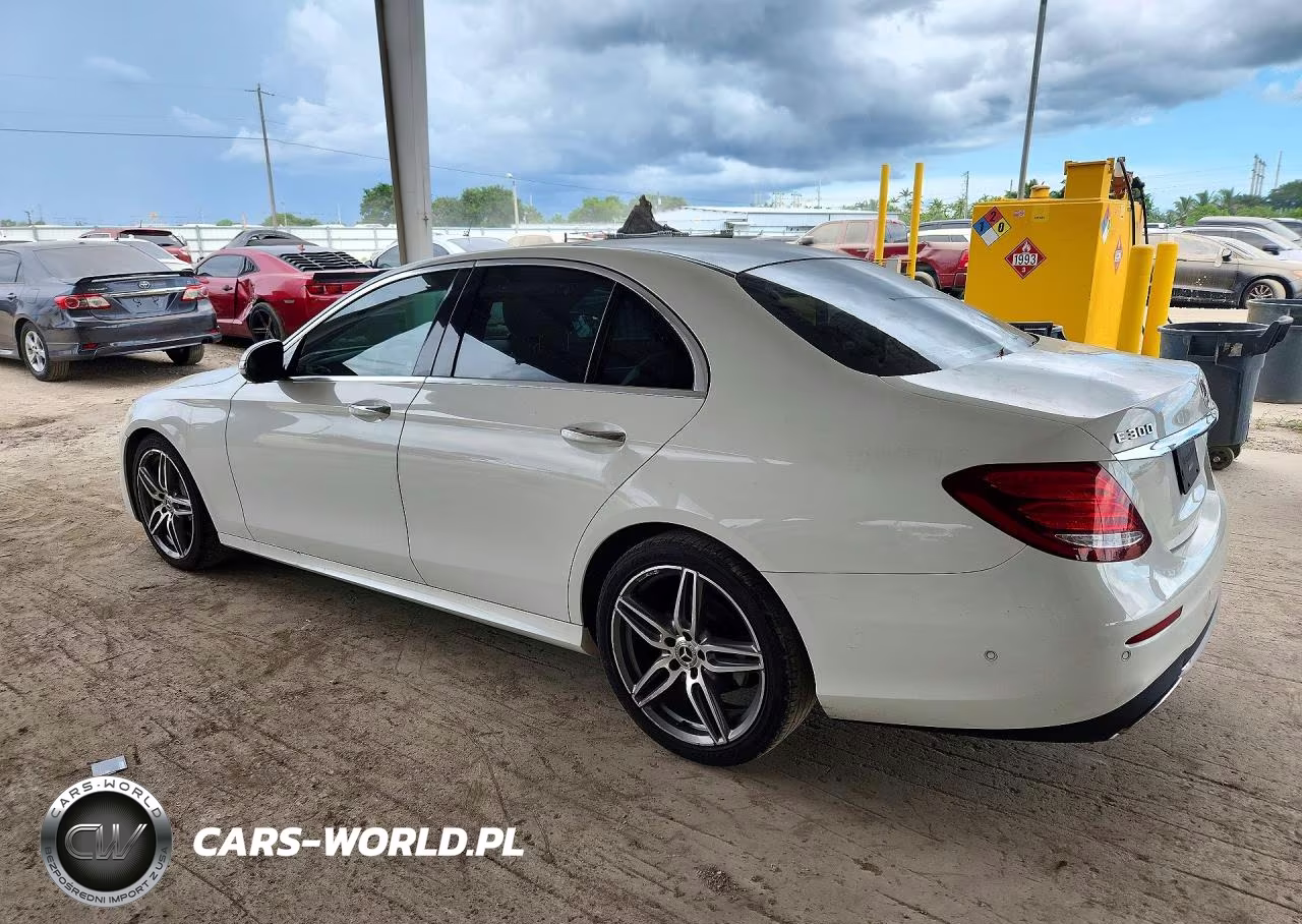 2018 Mercedes-Benz E 300 VIN:WDDZF4JB4JA407804 - 2