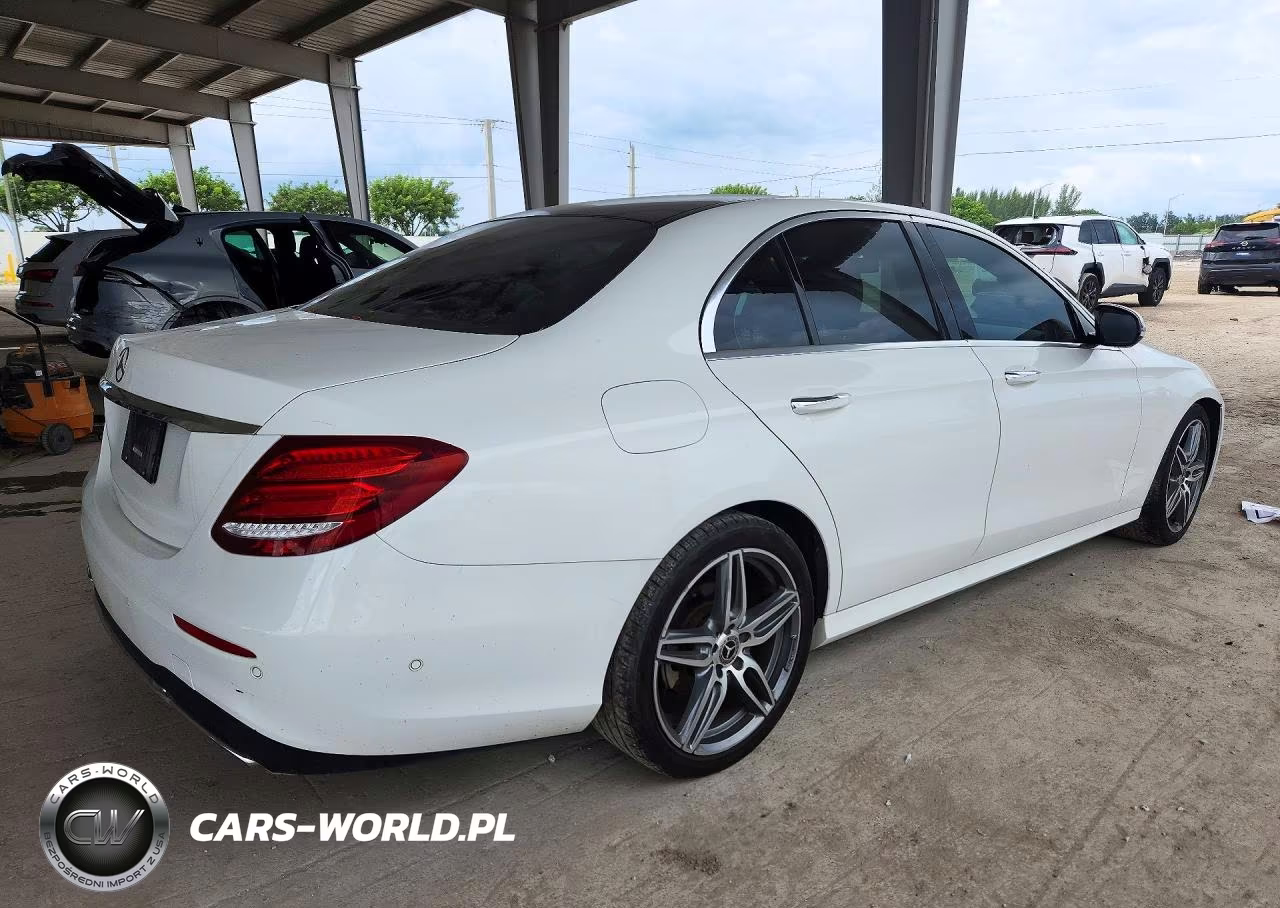 2018 Mercedes-Benz E 300 VIN:WDDZF4JB4JA407804 - 3