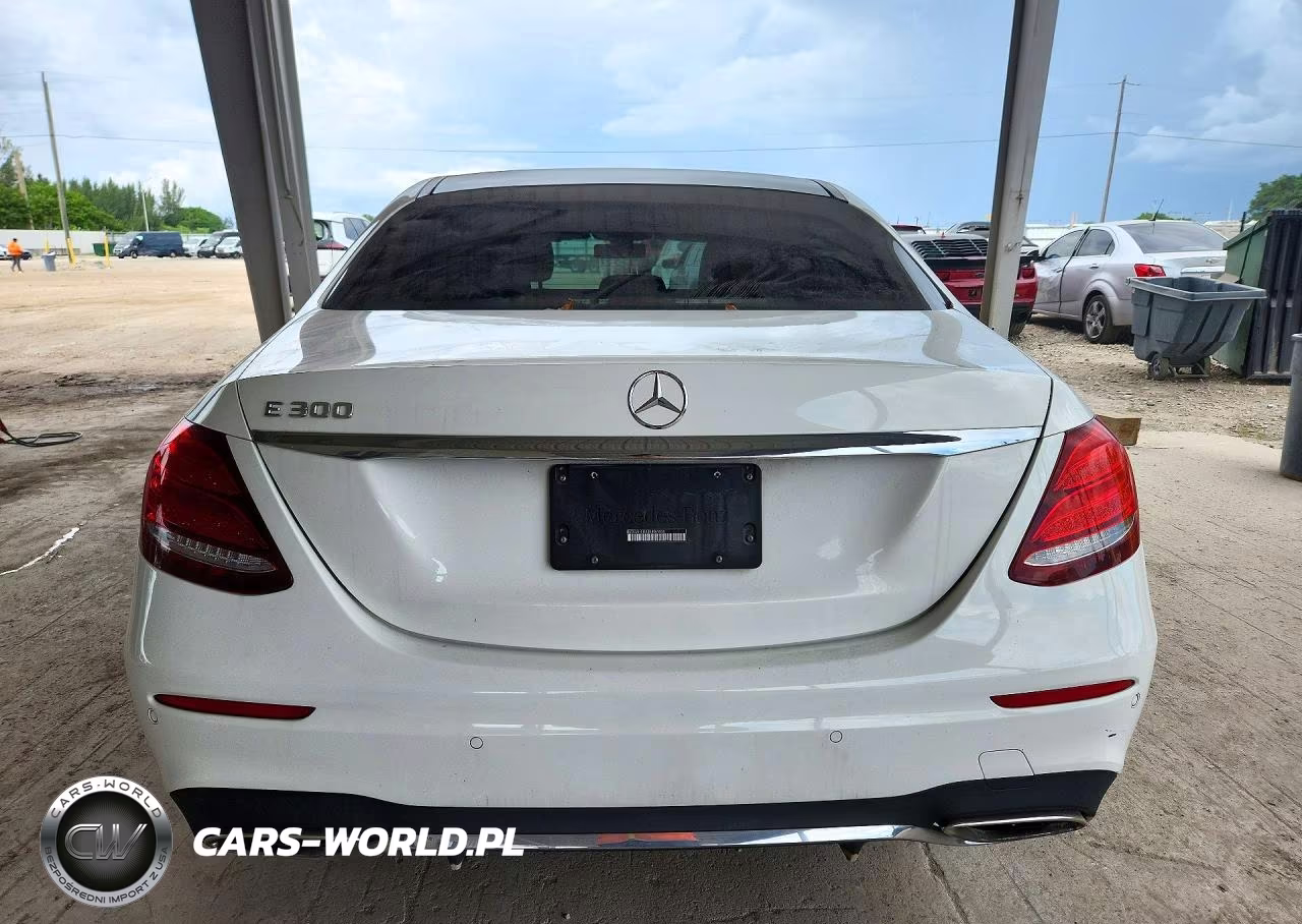 2018 Mercedes-Benz E 300 VIN:WDDZF4JB4JA407804 - 6