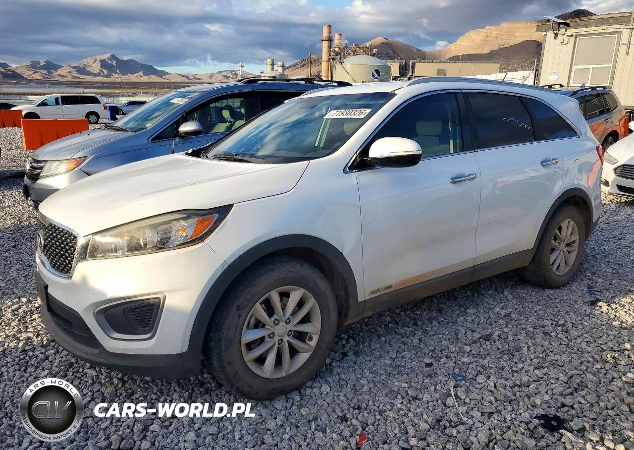 2018 Kia Sorento Lx V6 VIN:5XYPGDA55JG338677 - 1