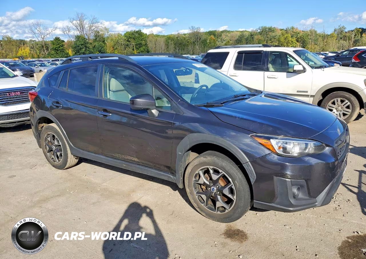2018 Subaru Crosstrek Premium VIN:JF2GTABC4JH271389 - 4