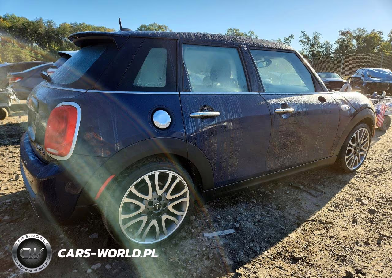 2017 Mini Cooper S VIN:WMWXU3C38H2F49245 - 3