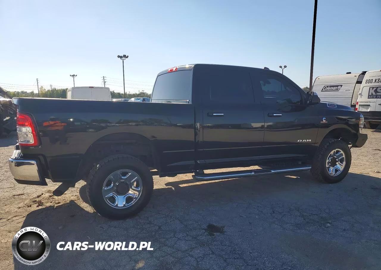2019 Ram 2500 Big Horn VIN:3C6UR5DL5KG631082 - 3