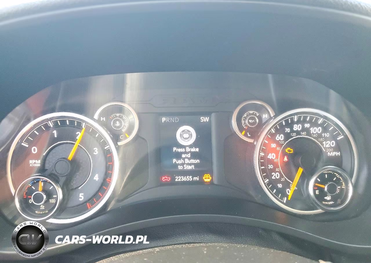 2019 Ram 2500 Big Horn VIN:3C6UR5DL5KG631082 - 9