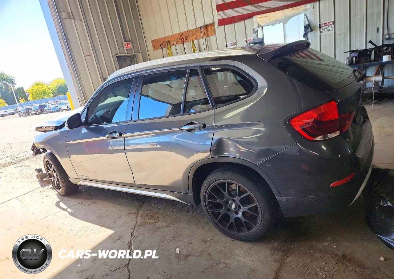 2013 BMW X1 xDrive28I VIN:WBAVL1C5XDVR86511 - 2
