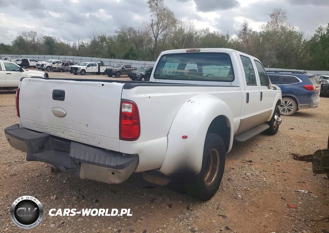 1999 Ford F350 Super Duty VIN:1FTWW33F8XED45185 - 3