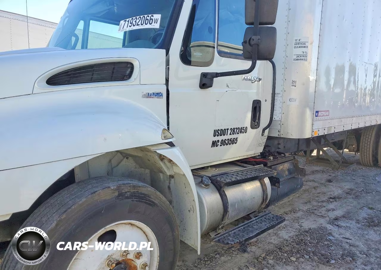 2012 International 4300 Box Truck VIN:1HTMMAAL0CH586843 - 13
