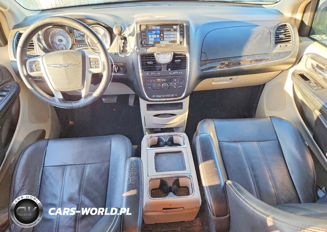 2014 Chrysler Town & Country Touring VIN:2C4RC1BG2ER236239 - 8