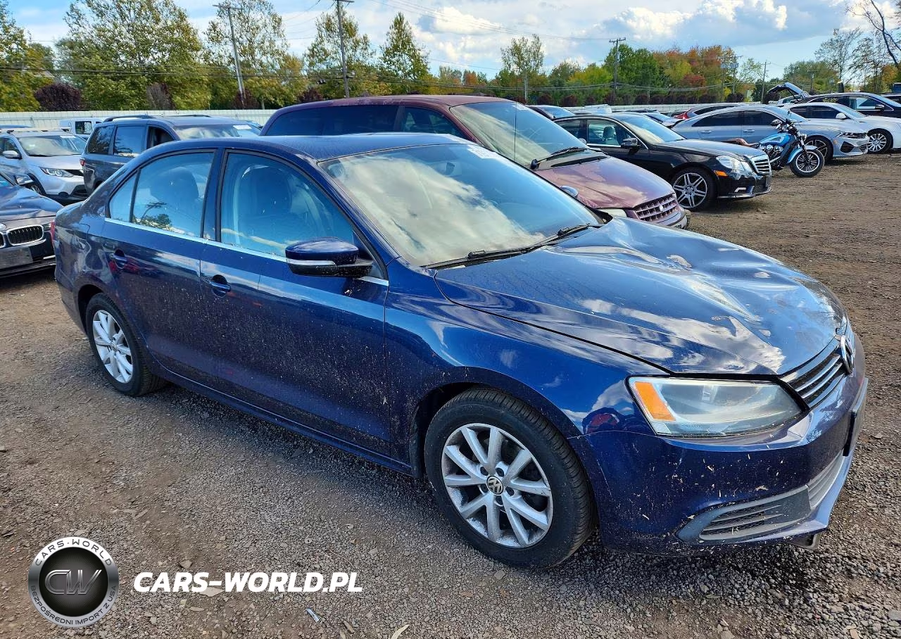 2013 Volkswagen Jetta Se VIN:3VWDP7AJ4DM421460 - 4