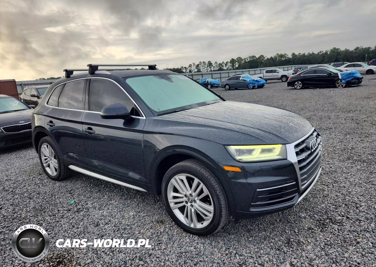 2018 Audi Q5 Premium Plus VIN:WA1BNAFY6J2097573 - 4