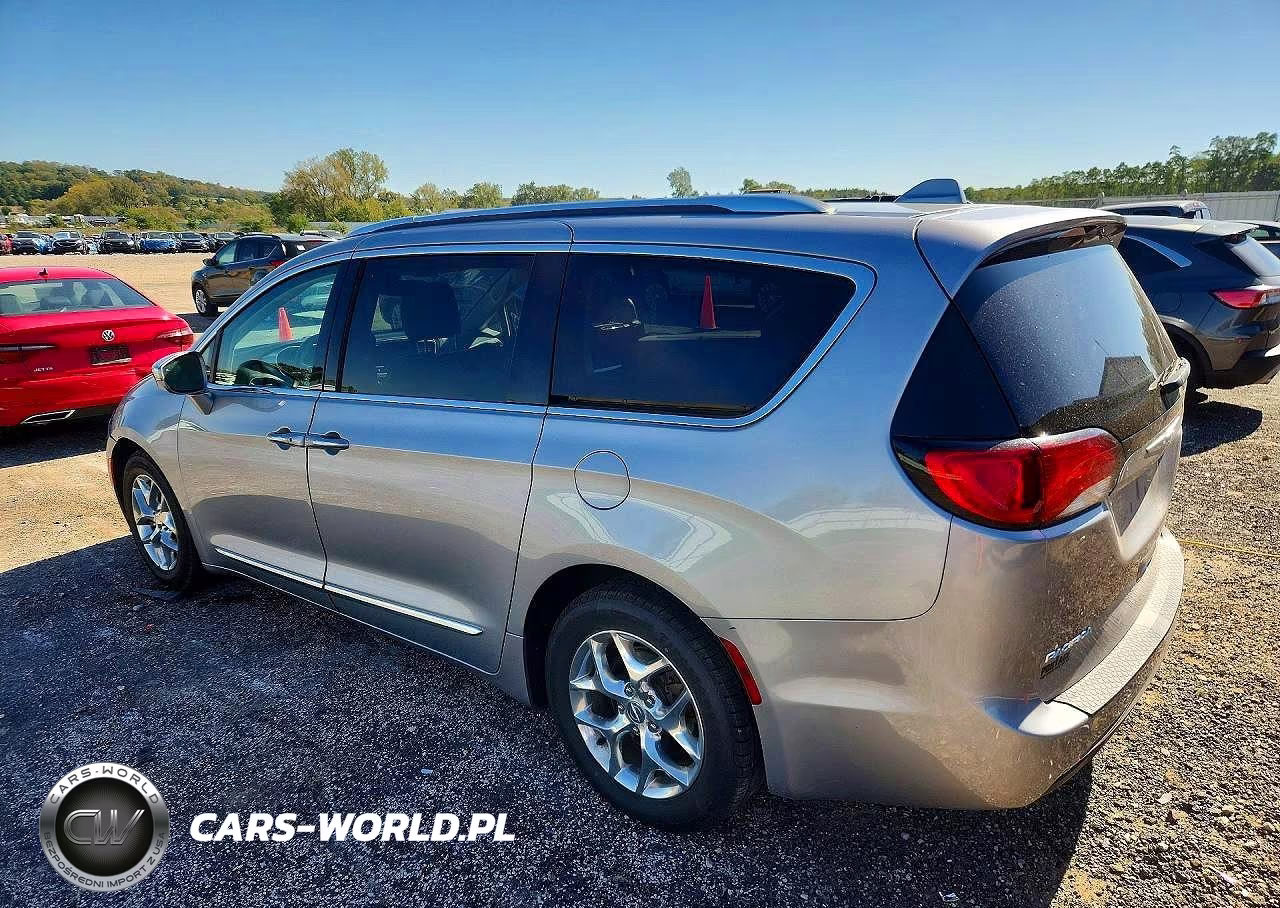 2018 Chrysler Pacifica Limited VIN:2C4RC1GG7JR251788 - 2