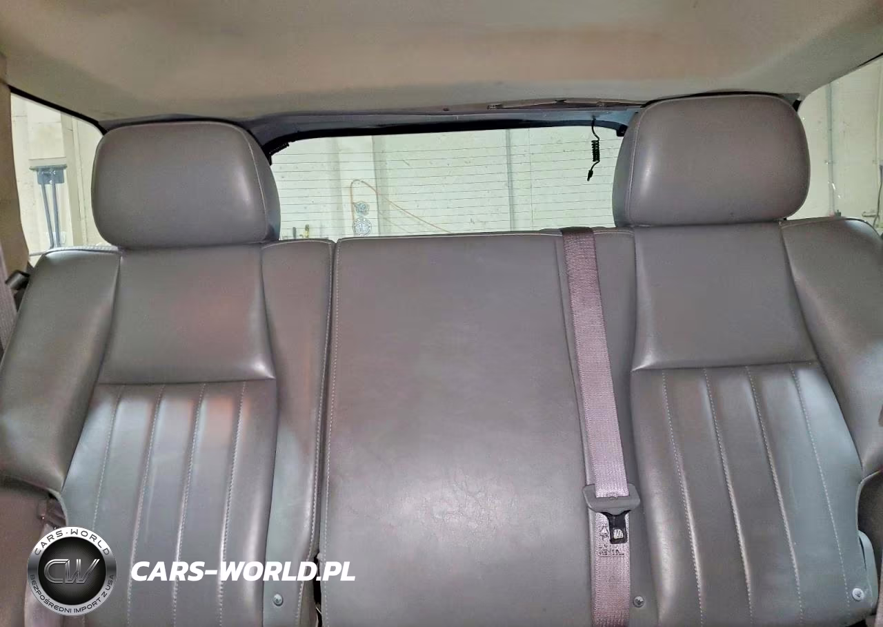 2005 Jeep Grand Cherokee Laredo VIN:1J4HR48N35C702605 - 10
