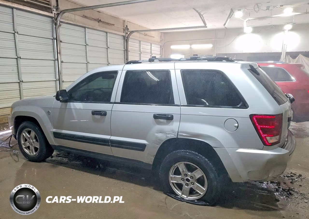 2005 Jeep Grand Cherokee Laredo VIN:1J4HR48N35C702605 - 2