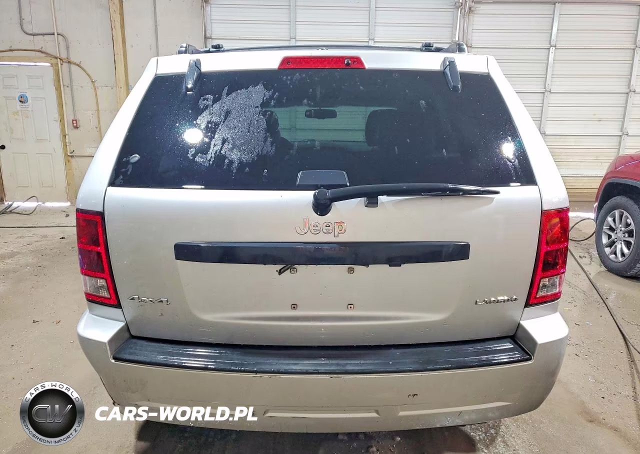 2005 Jeep Grand Cherokee Laredo VIN:1J4HR48N35C702605 - 6