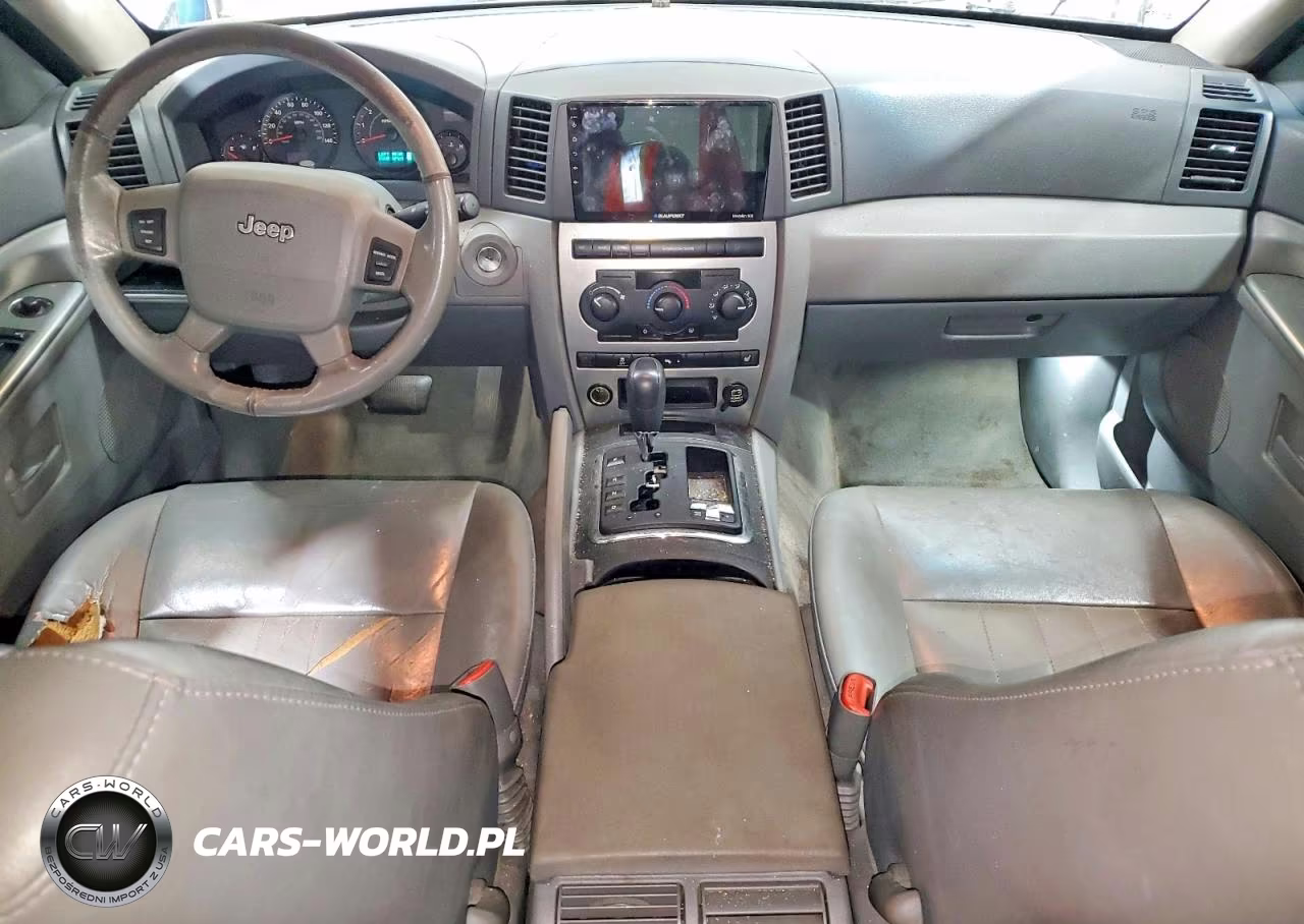 2005 Jeep Grand Cherokee Laredo VIN:1J4HR48N35C702605 - 8