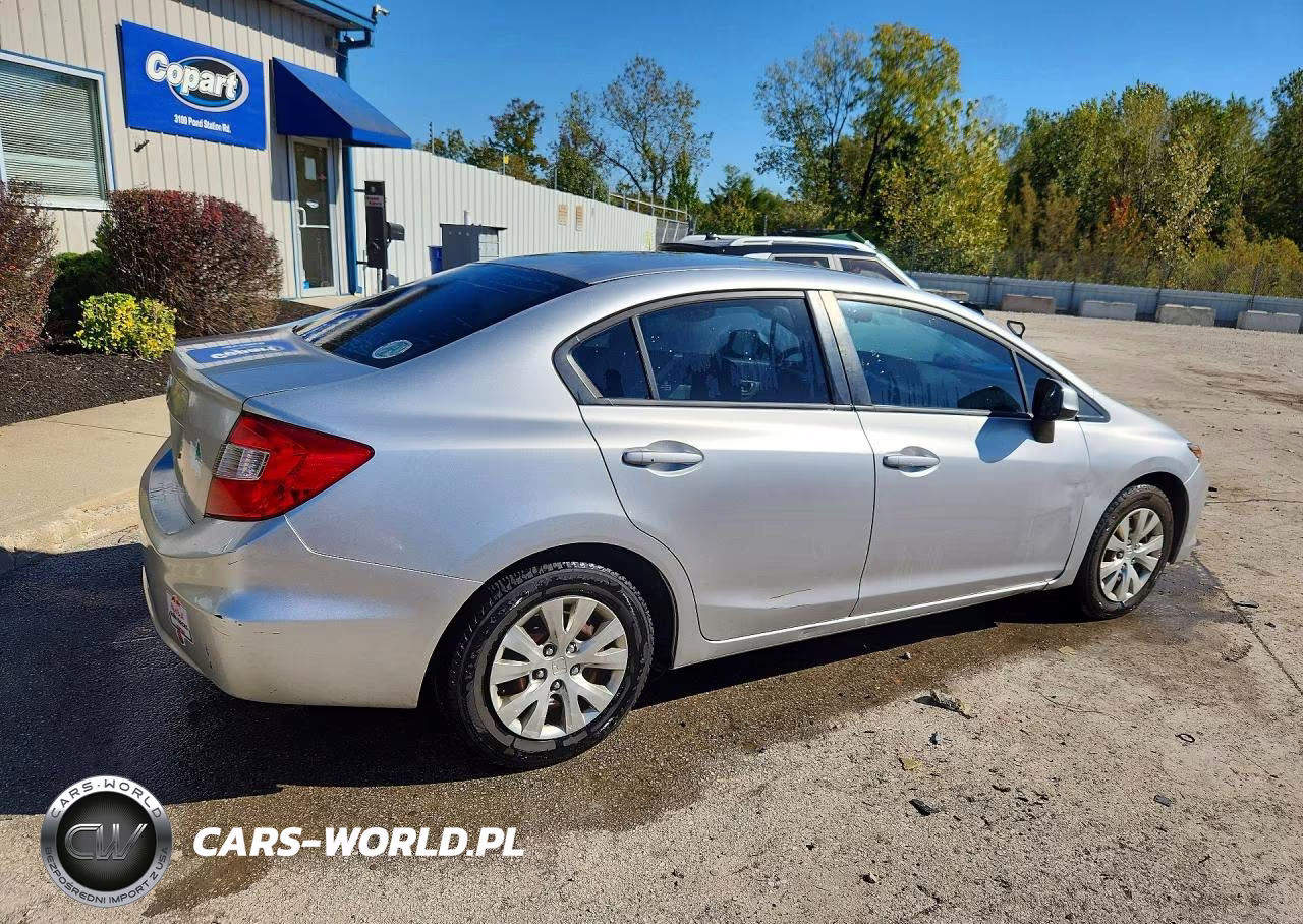2012 Honda Civic Lx VIN:2HGFB2F56CH311923 - 3