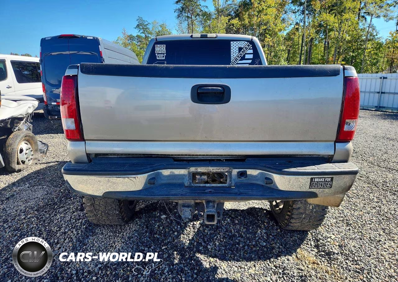 2003 Chevrolet Silverado K2500 Heavy Duty VIN:1GCHK29113E106310 - 6