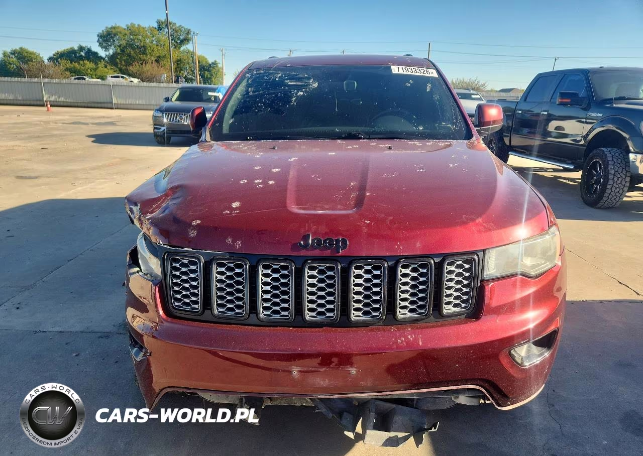 2018 Jeep Grand Cherokee Laredo VIN:1C4RJFAG4JC420797 - 5