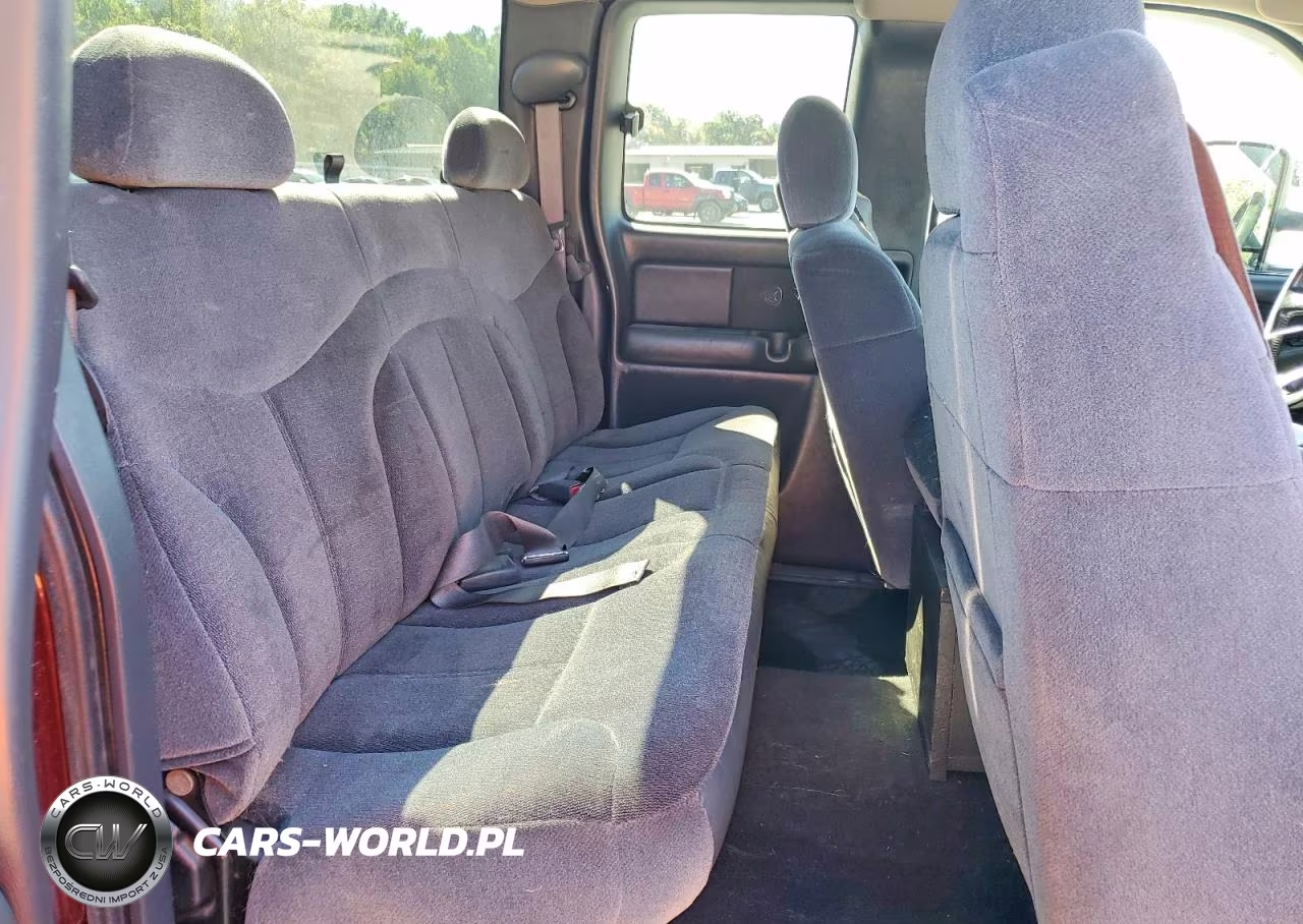 2002 GMC Sierra K2500 Heavy Duty VIN:1GTHK29U42E124213 - 10