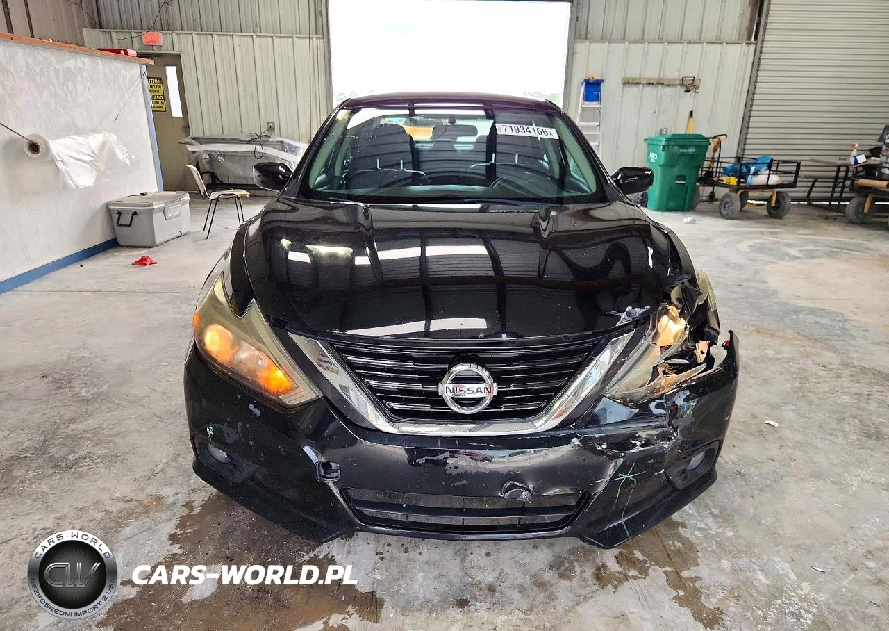 2017 Nissan Altima 2.5 Sr VIN:1N4AL3AP5HC493375 - 5