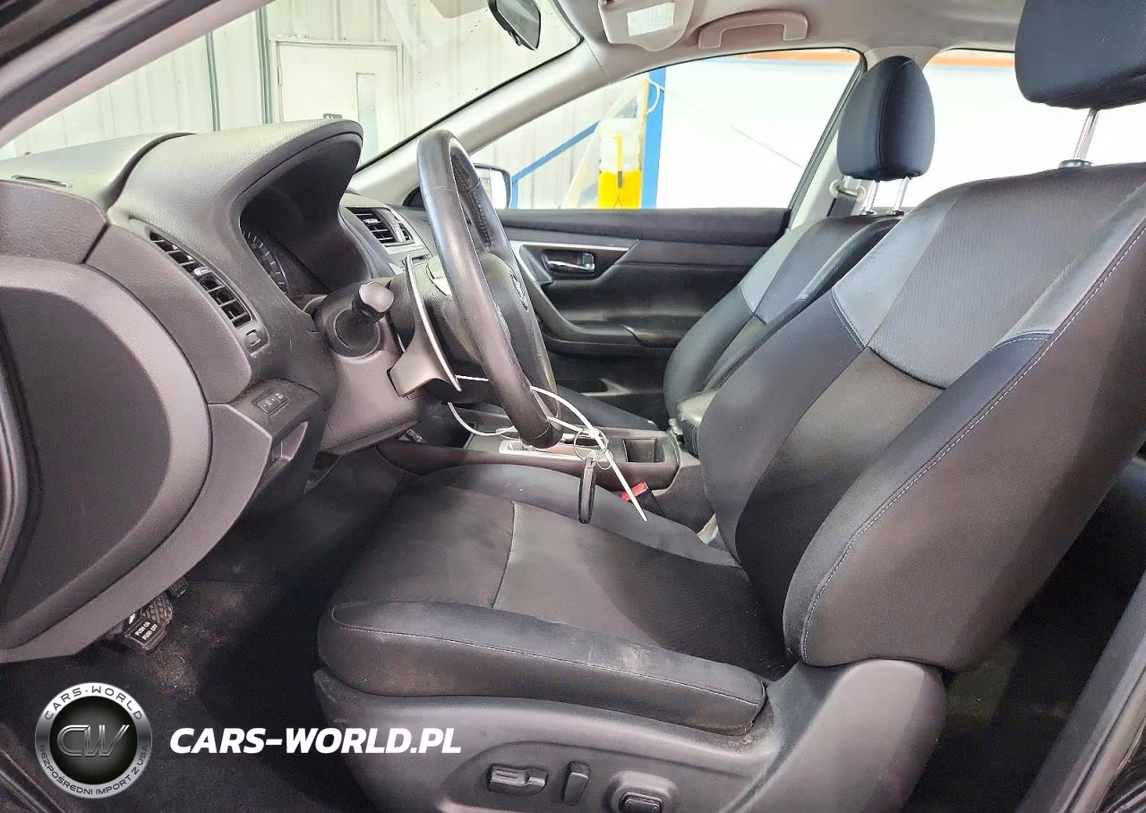 2017 Nissan Altima 2.5 Sr VIN:1N4AL3AP5HC493375 - 7