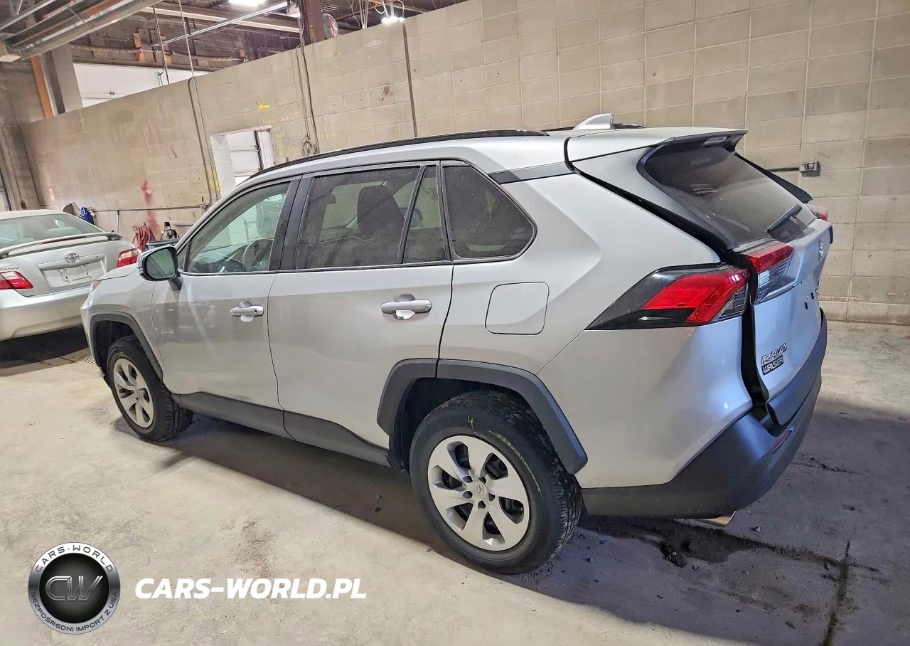 2019 Toyota Rav4 Le VIN:2T3G1RFV9KW056701 - 2