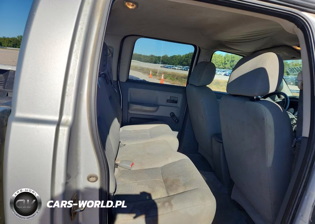 2006 Dodge Dakota Quad VIN:1D7HW28K06S624466 - 10