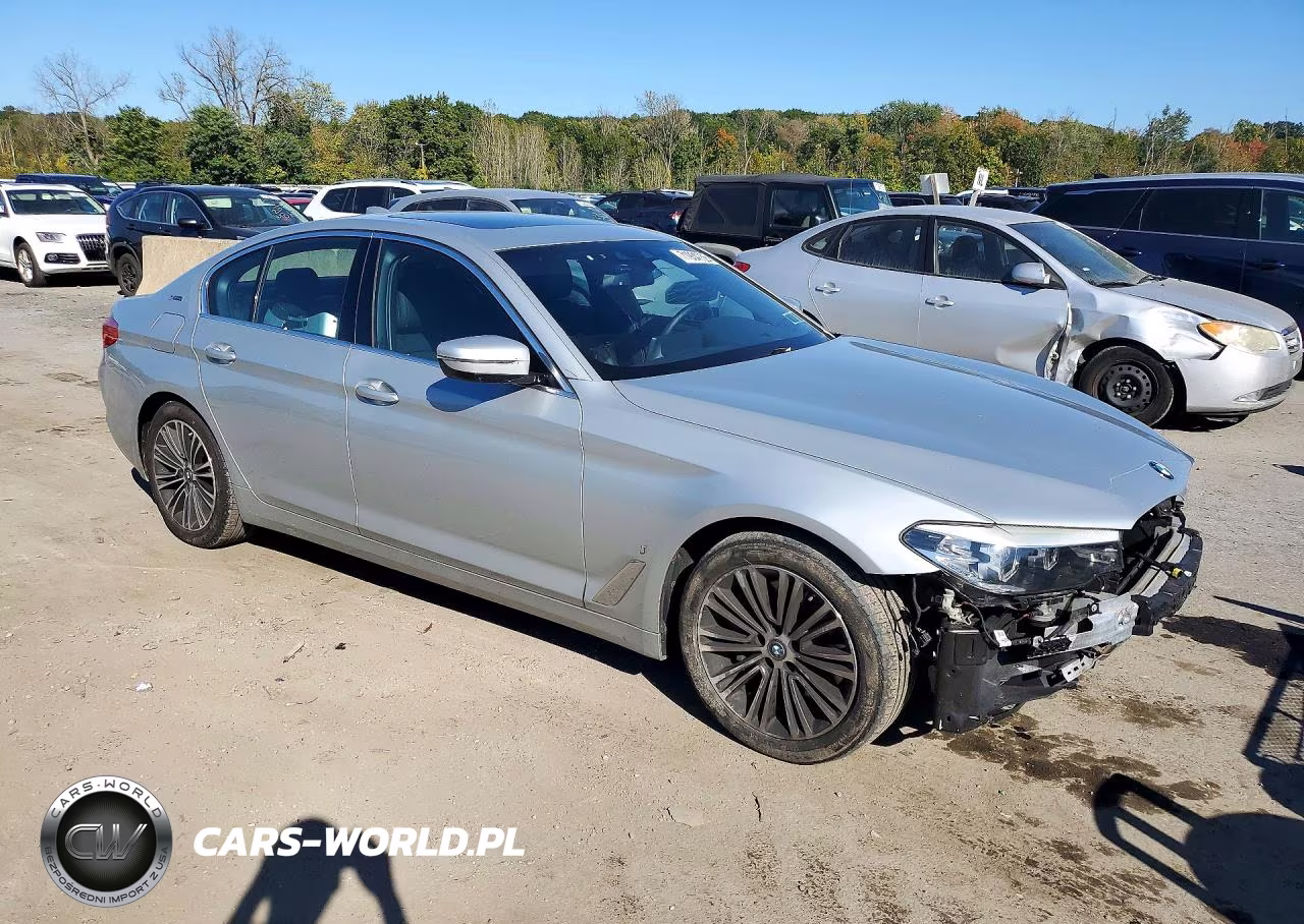 2019 BMW 530Xe VIN:WBAJB1C50KB377055 - 4