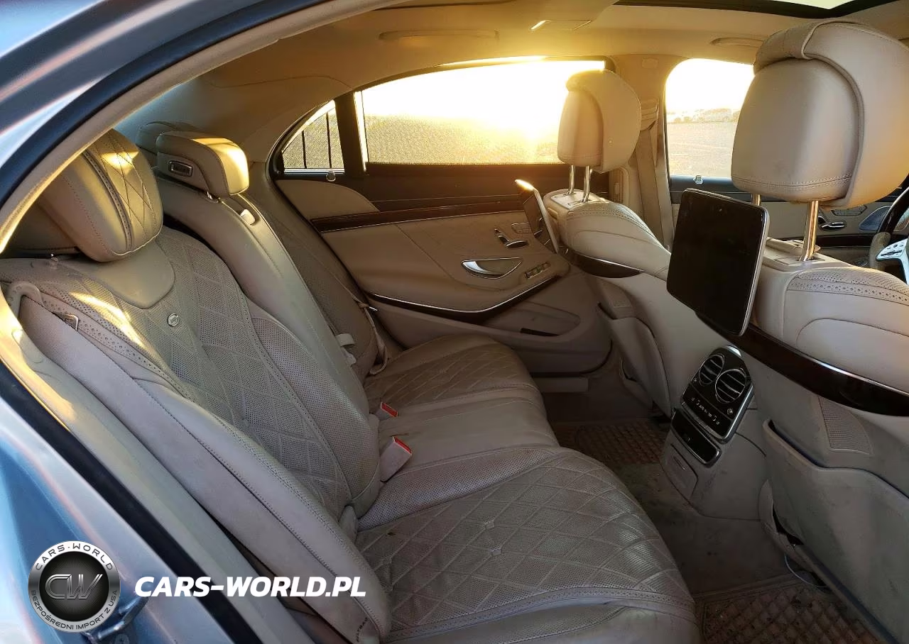 2018 Mercedes-Benz S 560 VIN:WDDUG8DB0JA399565 - 10
