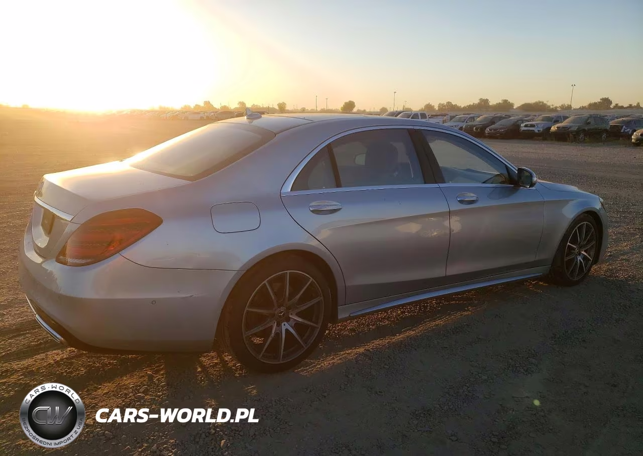 2018 Mercedes-Benz S 560 VIN:WDDUG8DB0JA399565 - 3