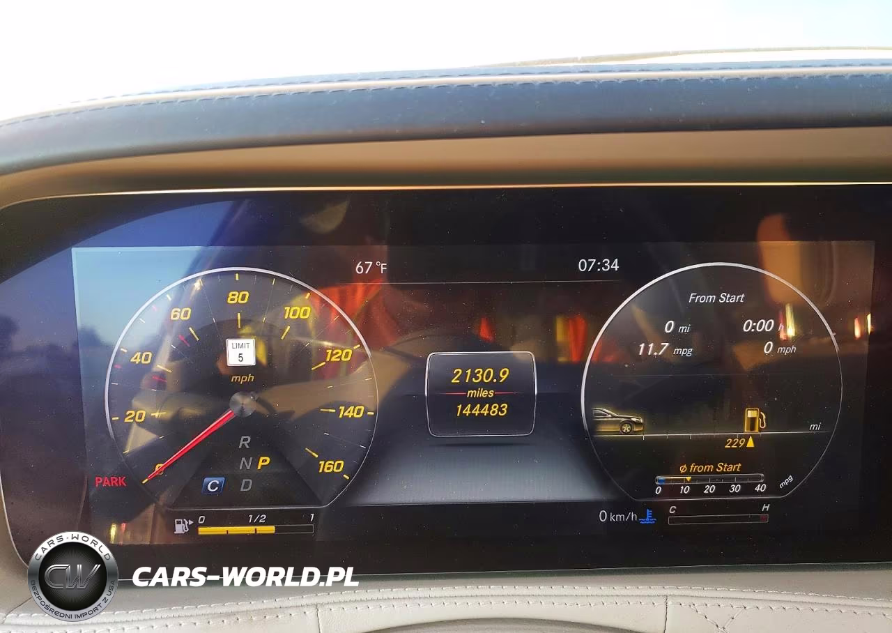 2018 Mercedes-Benz S 560 VIN:WDDUG8DB0JA399565 - 9