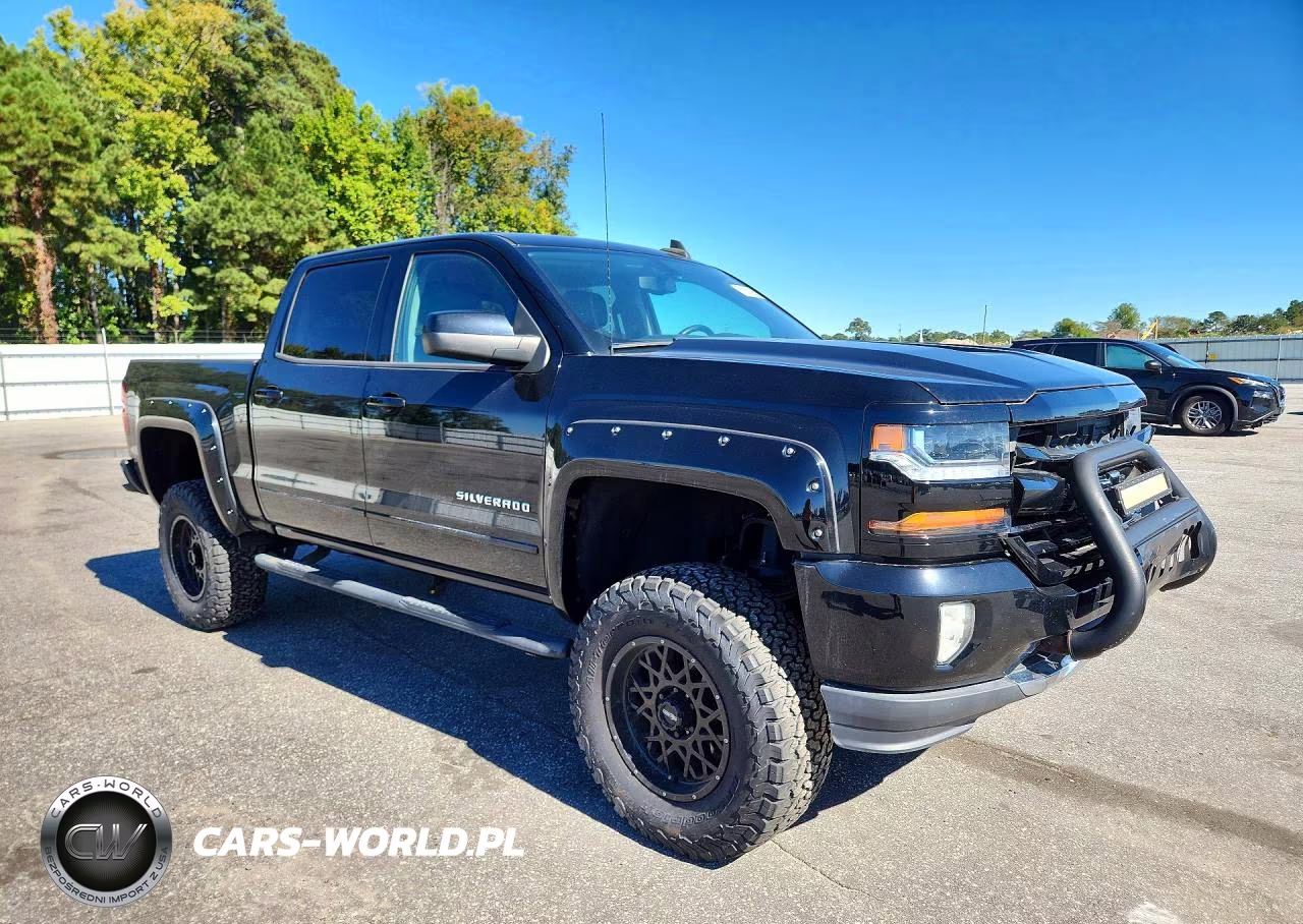 2018 Chevrolet Silverado K1500 Lt VIN:3GCUKREC7JG528991 - 4