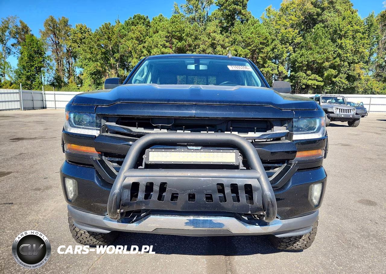 2018 Chevrolet Silverado K1500 Lt VIN:3GCUKREC7JG528991 - 5