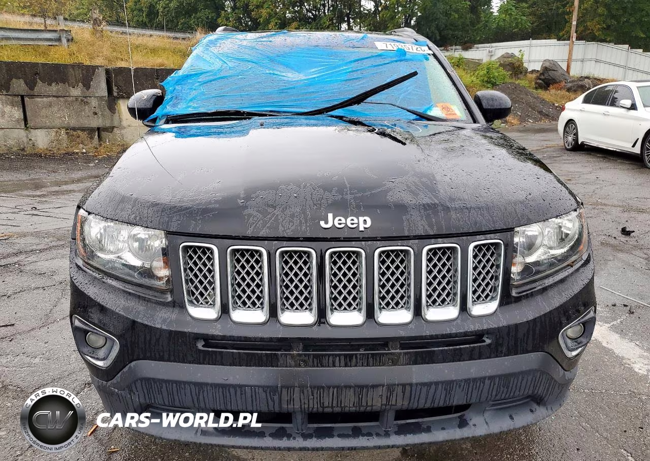 2017 Jeep Compass Latitude VIN:1C4NJDEB3HD126295 - 5