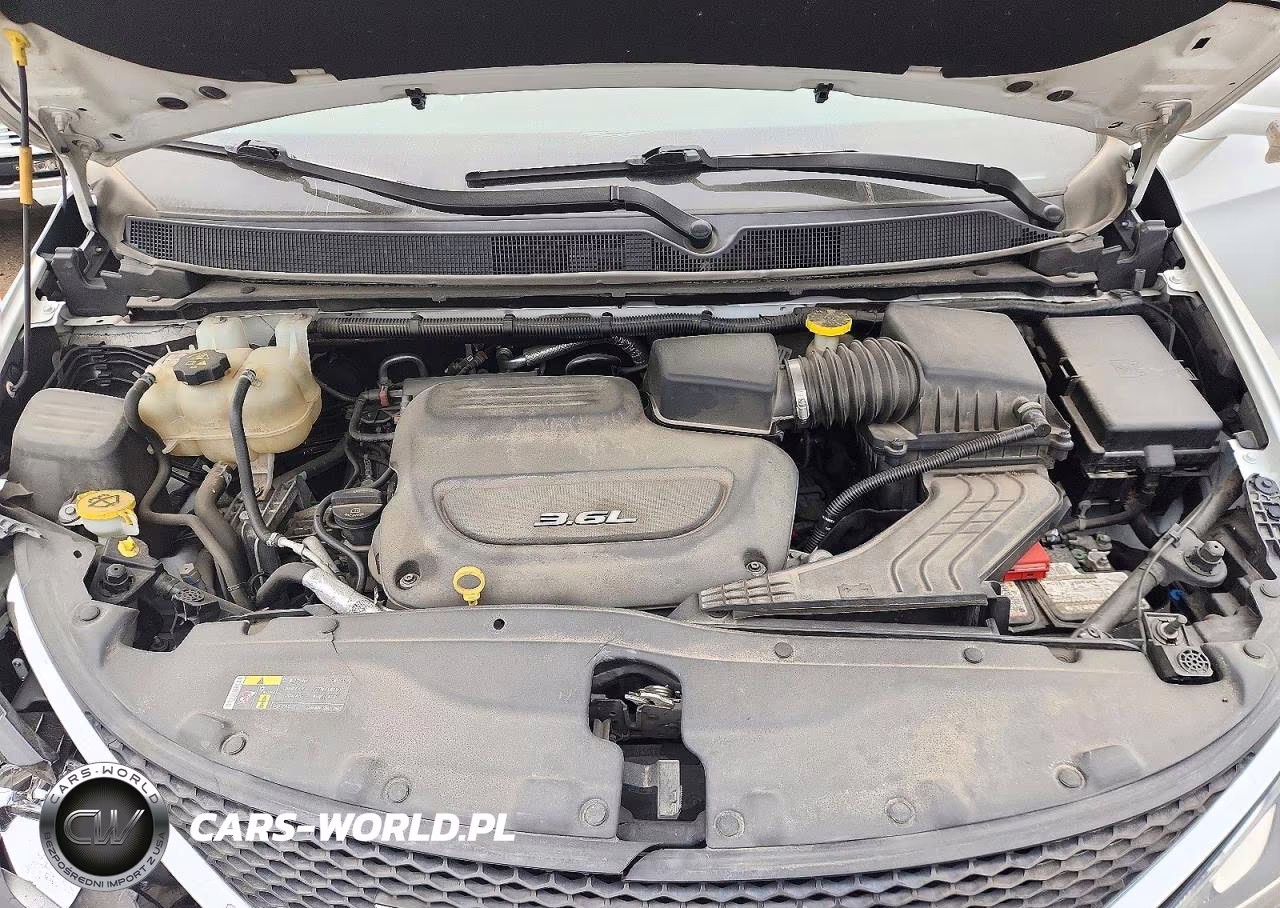 2017 Chrysler Pacifica Touring L VIN:2C4RC1BG0HR803617 - 12