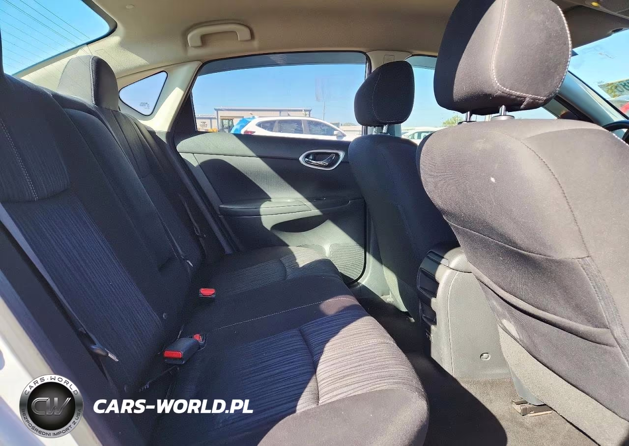2018 Nissan Sentra Sv VIN:3N1AB7AP6JY244622 - 10