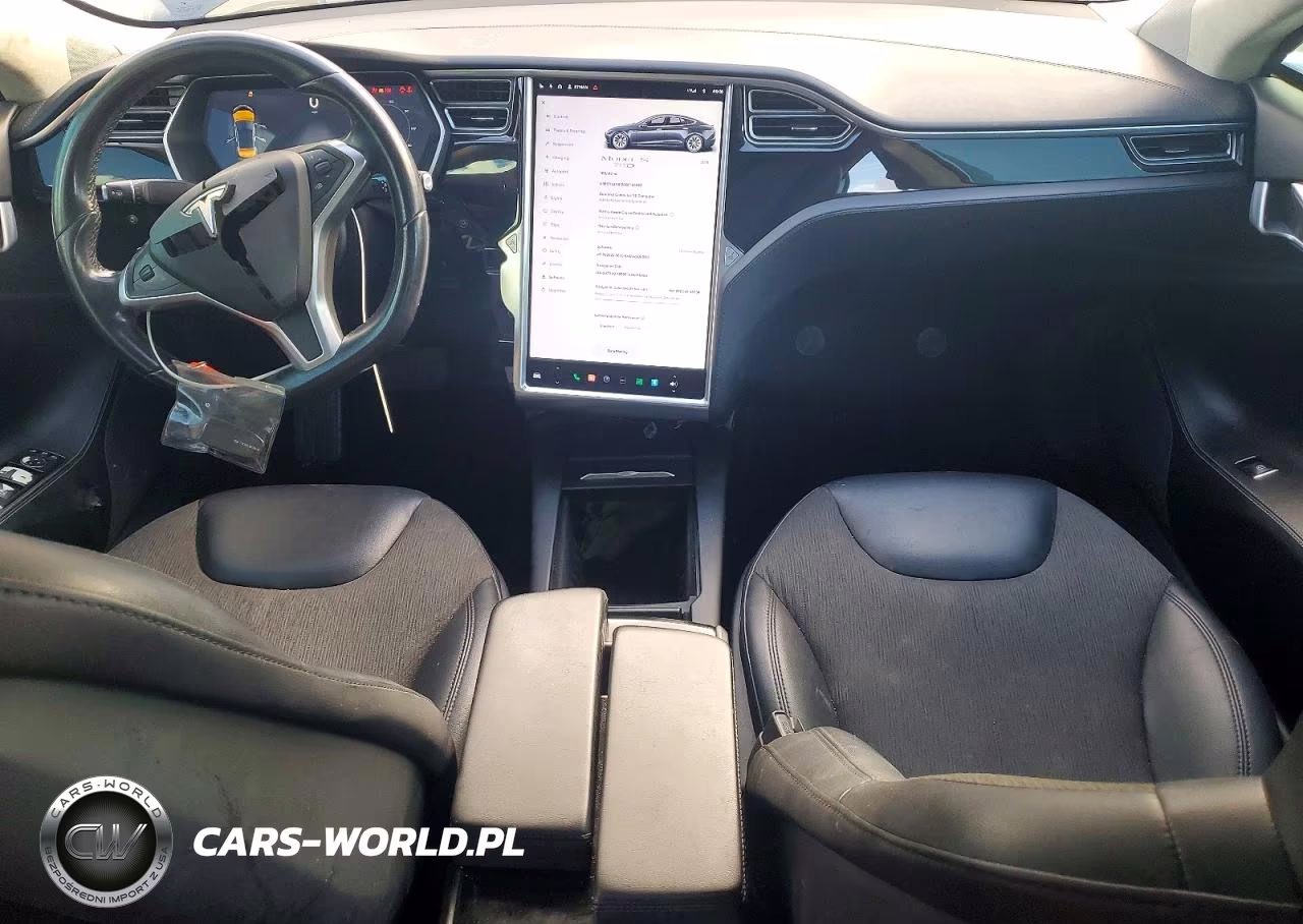 2016 Tesla Model S VIN:5YJSA1E28GF133820 - 8