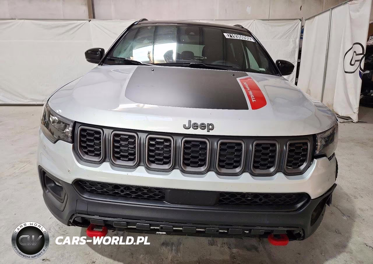 2026 Jeep Compass Trailhawk VIN:3C4NJDDN1TT186218 - 5