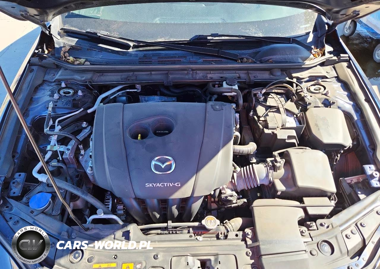 2021 Mazda 3 Preferred VIN:JM1BPACL0M1313744 - 11
