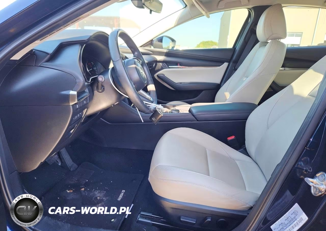2021 Mazda 3 Preferred VIN:JM1BPACL0M1313744 - 7
