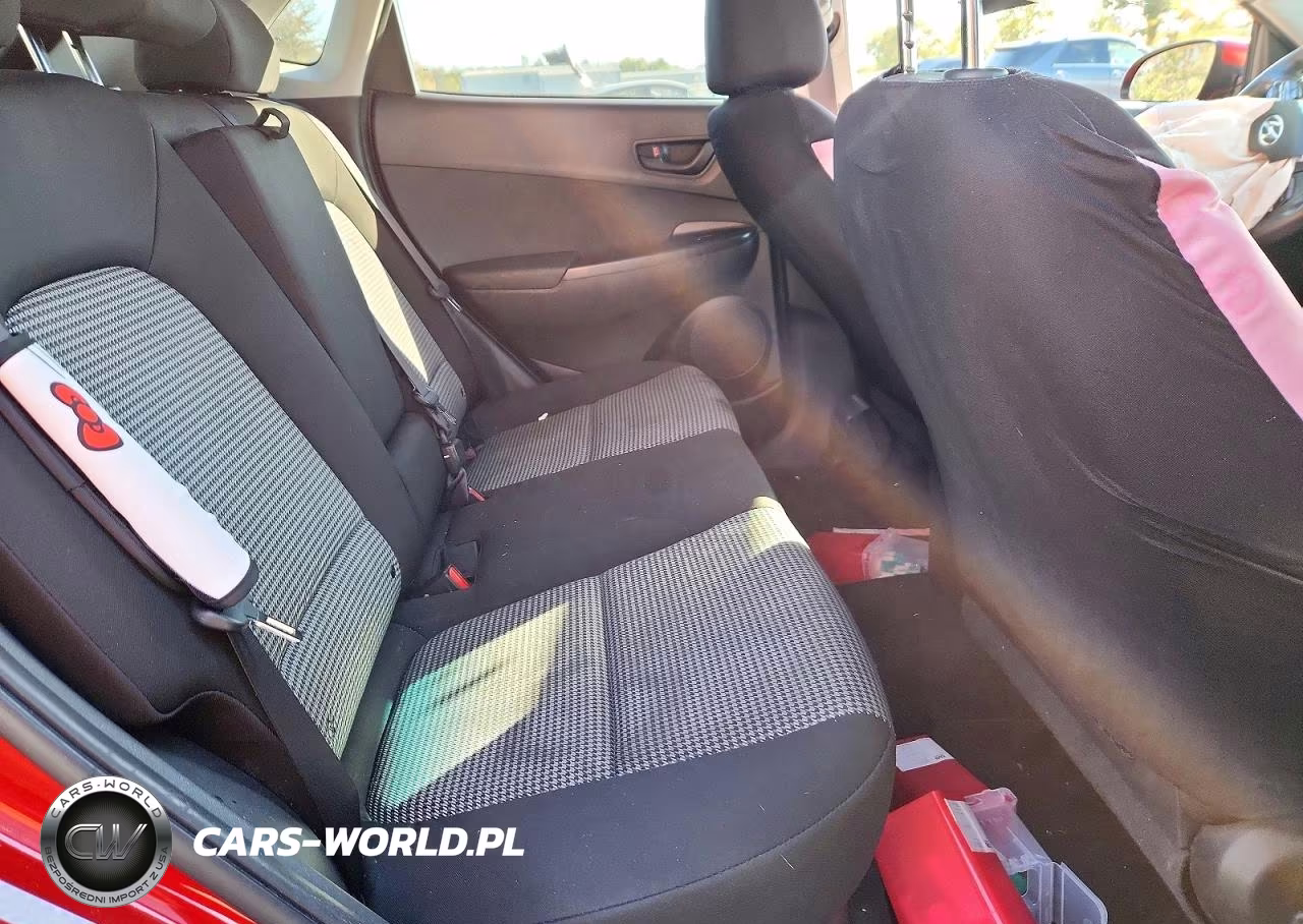 2018 Hyundai Kona Sel VIN:KM8K62AA7JU161588 - 11