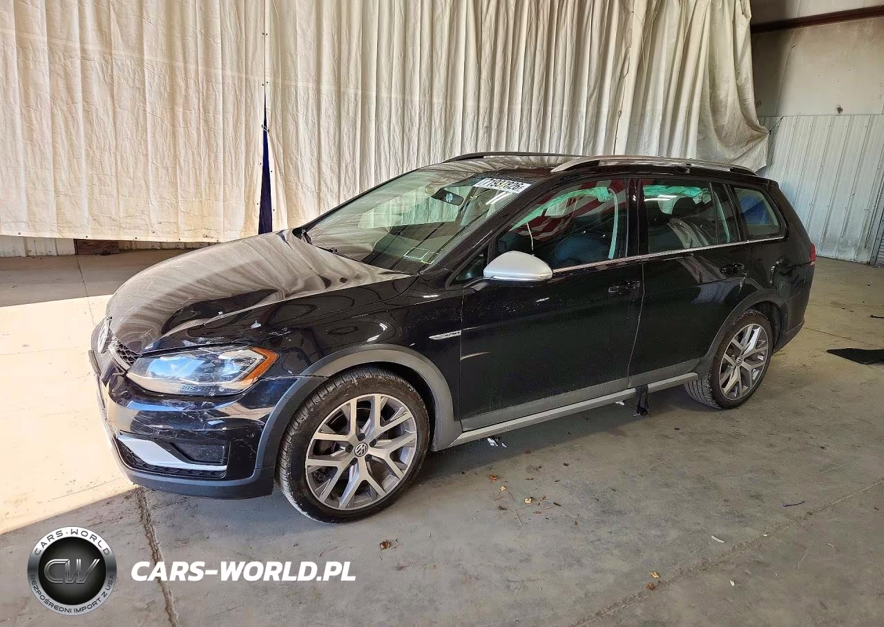 2019 Volkswagen Golf Alltrack S VIN:3VWM17AU1KM523534 - 1