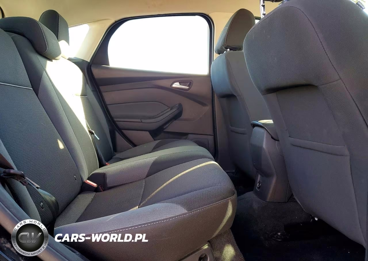 2013 Ford Focus Se VIN:1FADP3K29DL108236 - 10