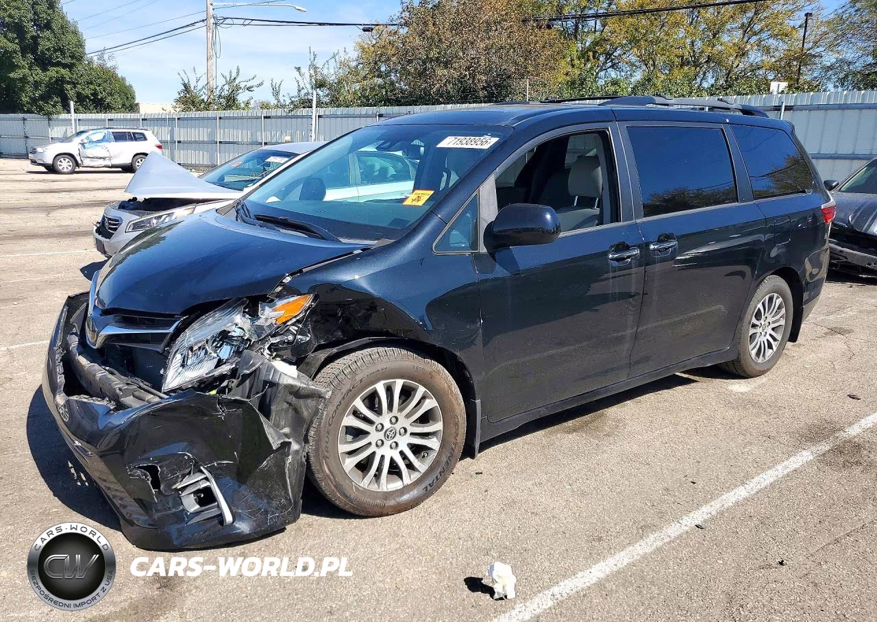 2020 Toyota Sienna Xle 8-Passenger
